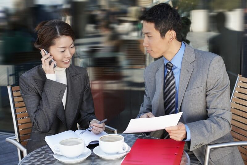 Japanese business customs manners addressing people