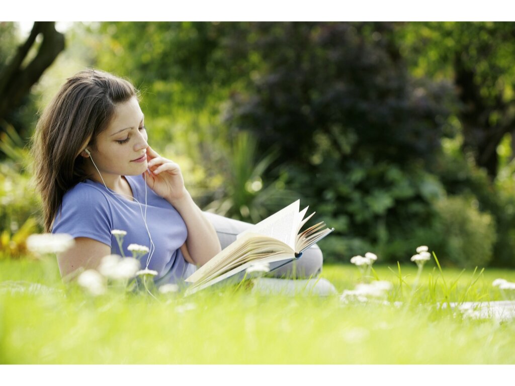 reading about Japanese conjugation in the park Revision on Japanese conjugation