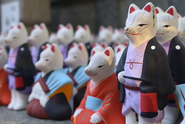 Shrines in Tokyo - Fox servants Fox Servants